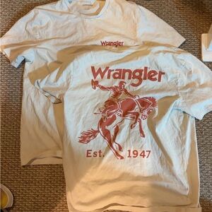 Wrangler Men's Cream Tee with Red Rodeo Design